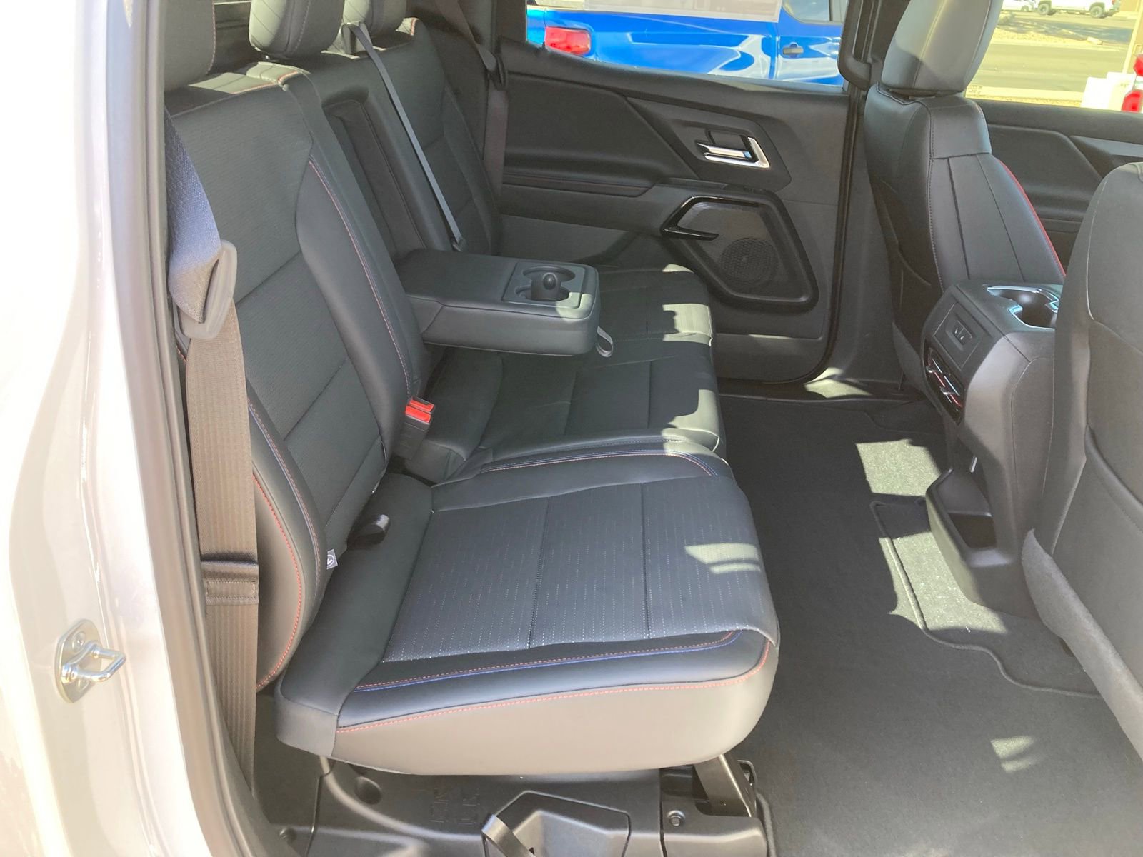 New 2025 Chevrolet Silverado EV RST AWD/4WD image 42