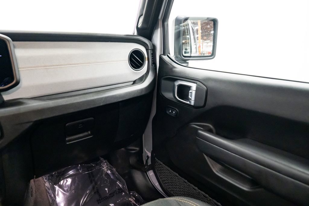 Used 2024 Jeep Wrangler Unlimited image 10