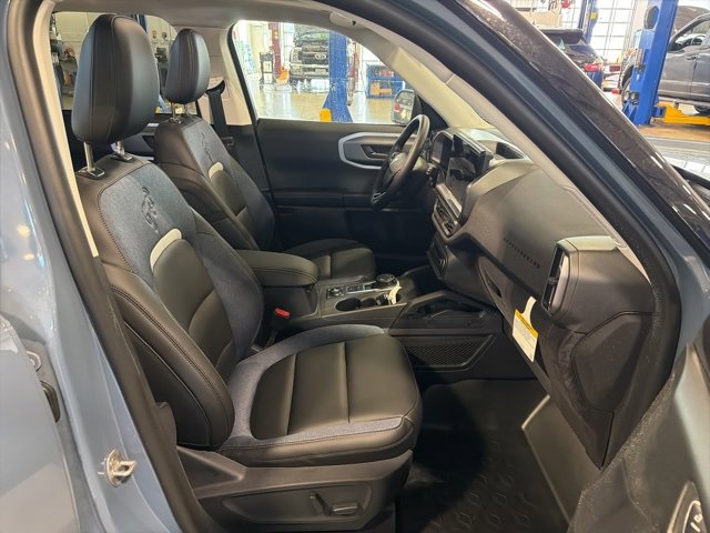 New 2025 Ford Bronco Sport Outer Banks w/ Sasquatch Outer Banks Package image 38