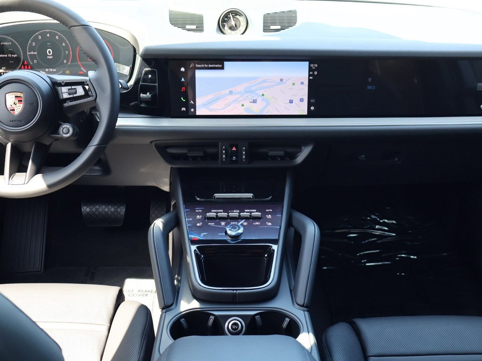 New 2026 Porsche Cayenne Coupe AWD/4WD image 20