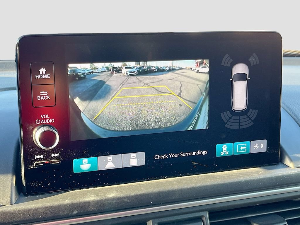 Used 2025 Honda Pilot EX-L image 13