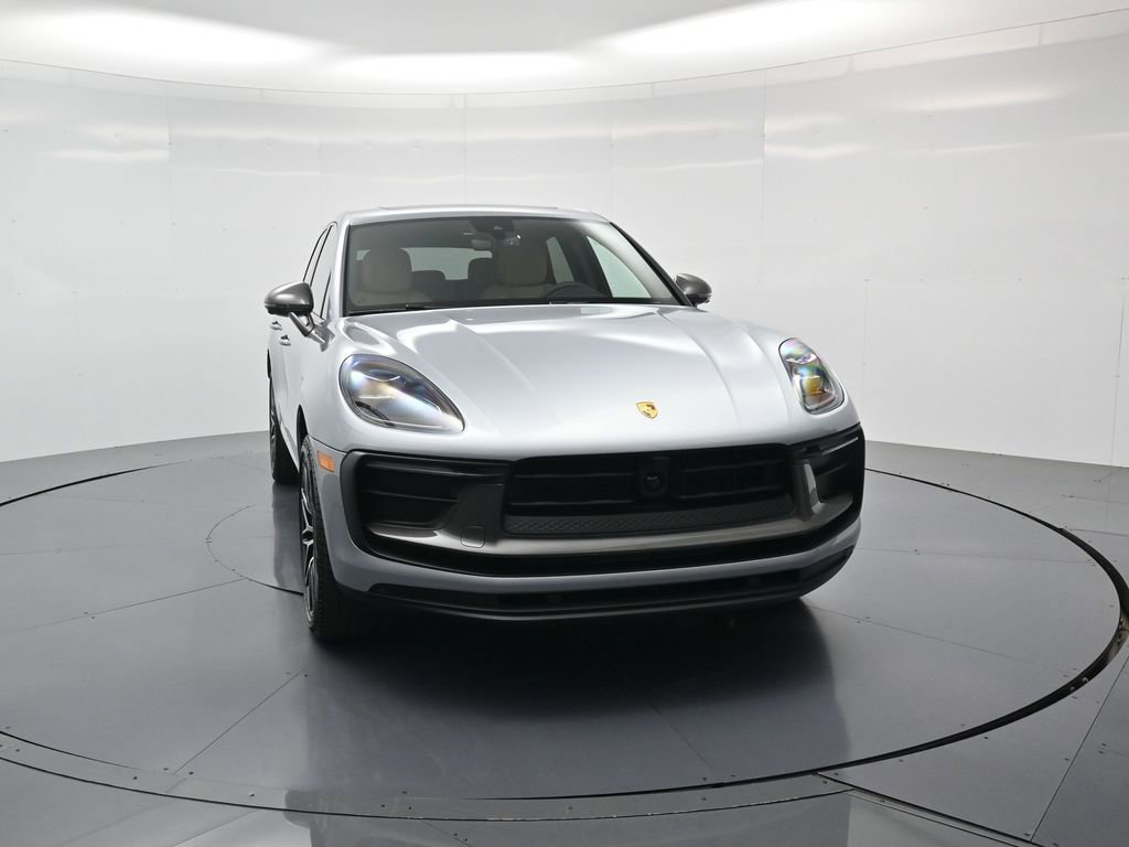 New 2026 Porsche Macan Turbo image 33