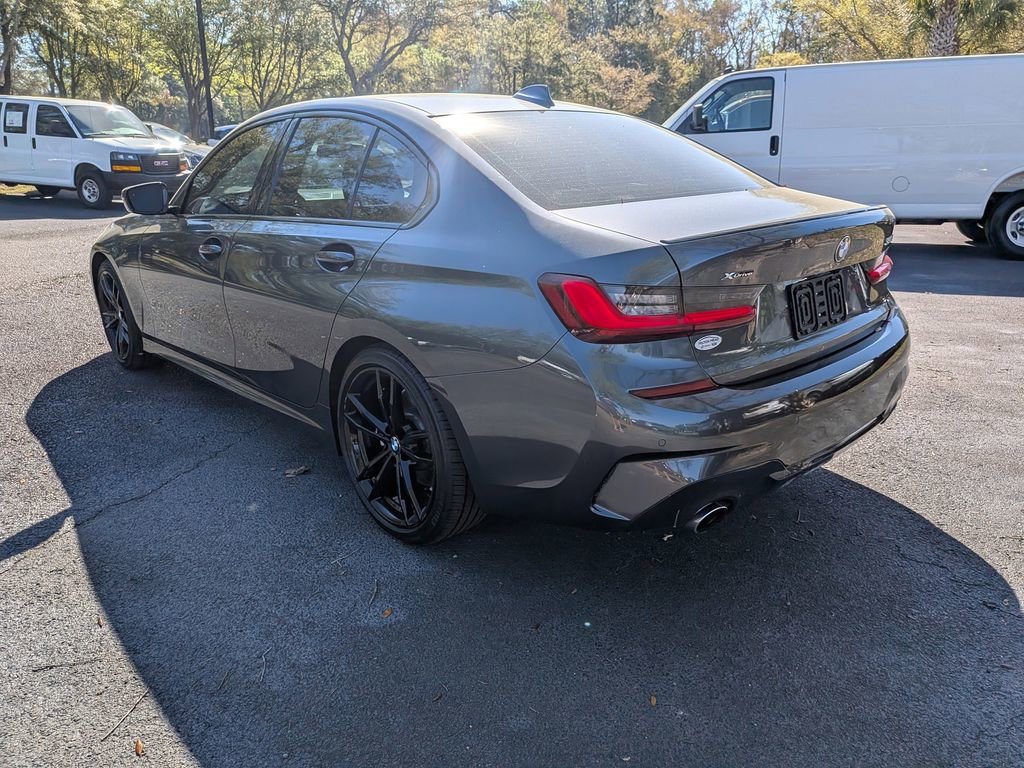 Used 2022 BMW 330i xDrive Sedan w/ M Sport Package image 6