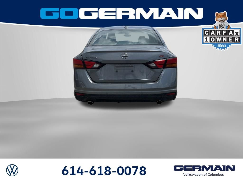 Used 2024 Nissan Altima 2.5 SR FWD image 7
