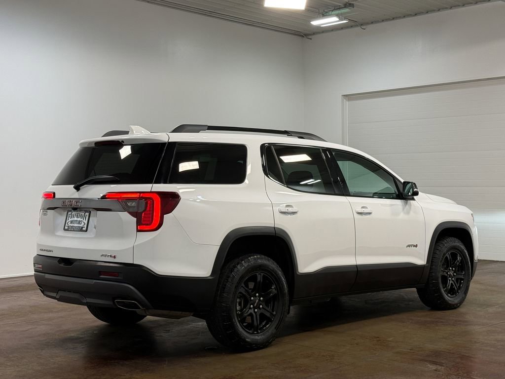 Used 2023 GMC Acadia AT4 image 24