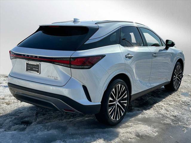 Used 2024 Lexus RX 350 w/ Convenience Package image 3