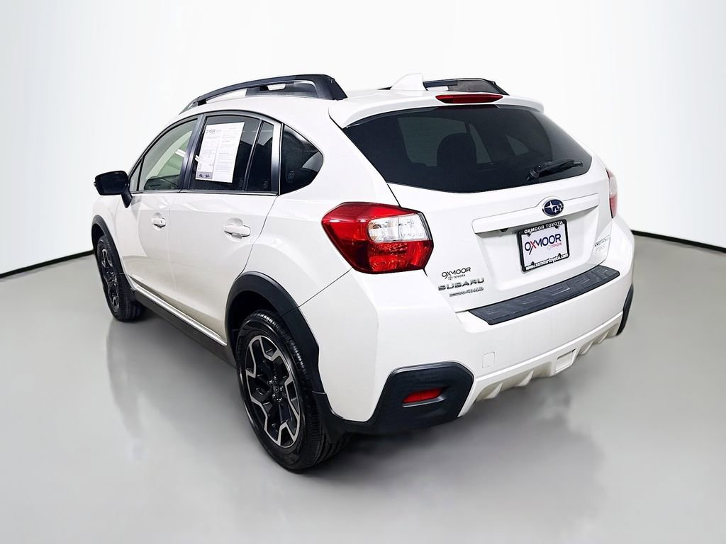 Used 2017 Subaru Crosstrek 2.0i Limited image 5
