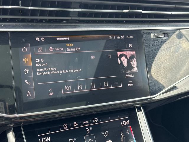 Used 2025 Audi Q7 3.0T Premium Plus image 38