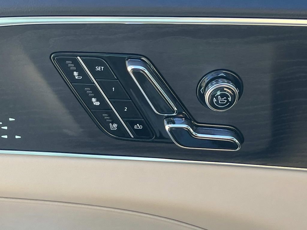 Certified 2024 Cadillac Lyriq Sport w/ Nappa Leather Package image 26