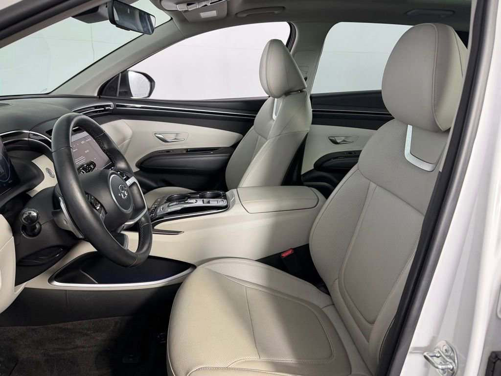 Used 2024 Hyundai Tucson Limited image 24