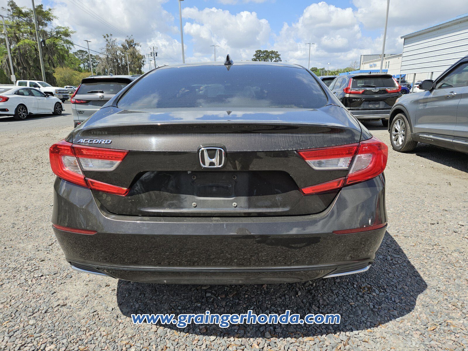 Used 2018 Honda Accord EX-L image 8