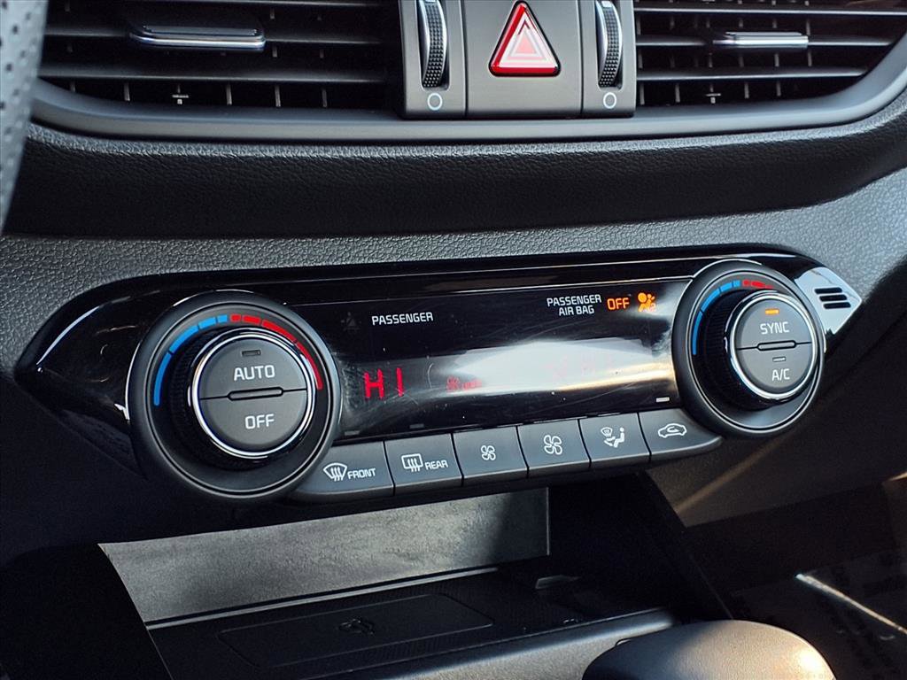 Used 2023 Kia Forte GT image 19