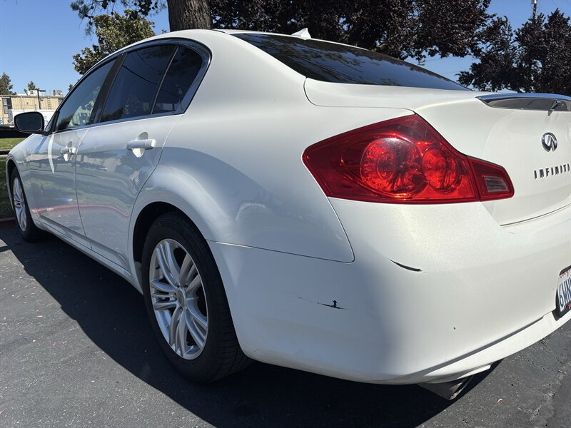Used 2012 INFINITI G25 Journey RWD image 10