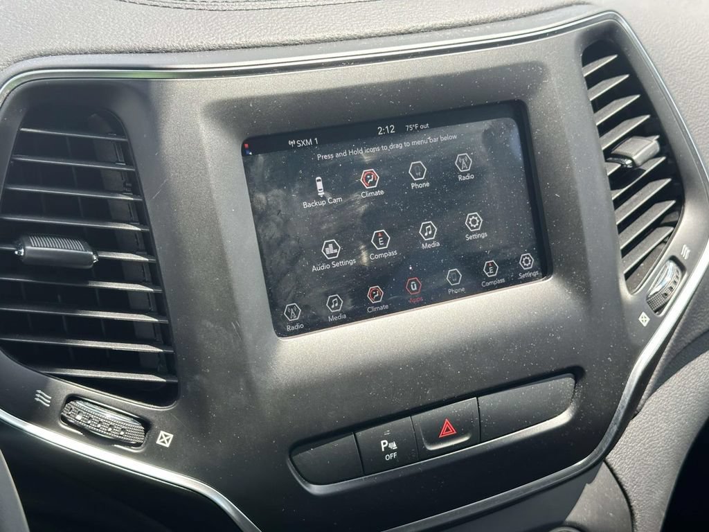 Used 2020 Jeep Cherokee Latitude Plus FWD image 24