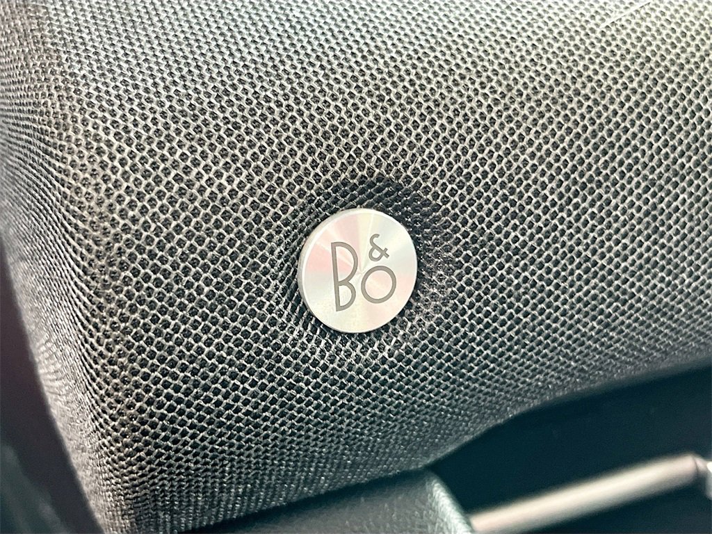 Used 2025 Ford Explorer ST-Line w/ Premium Package image 19