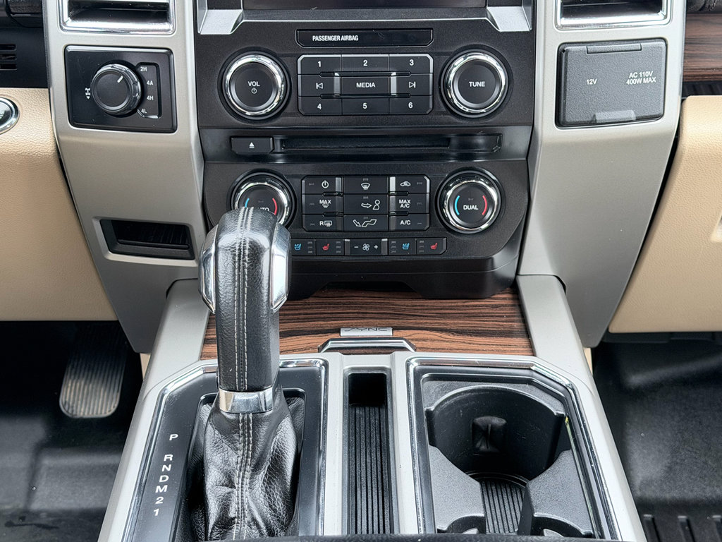 Used 2015 Ford F150 Lariat AWD/4WD image 19
