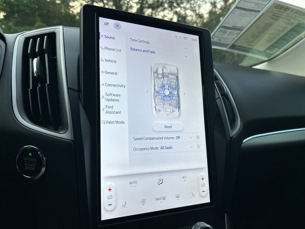 Used 2023 Ford Edge SEL w/ Sport Appearance Package image 31