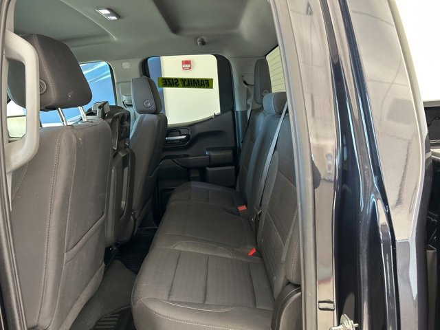 Used 2022 Chevrolet Silverado 1500 Custom w/ LPO, Dark Essentials Package image 12