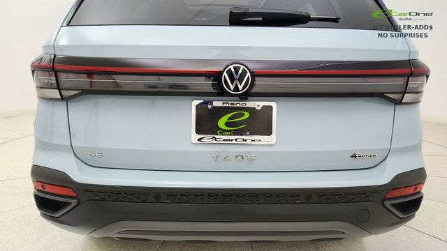 Used 2025 Volkswagen Taos SE AWD/4WD image 11