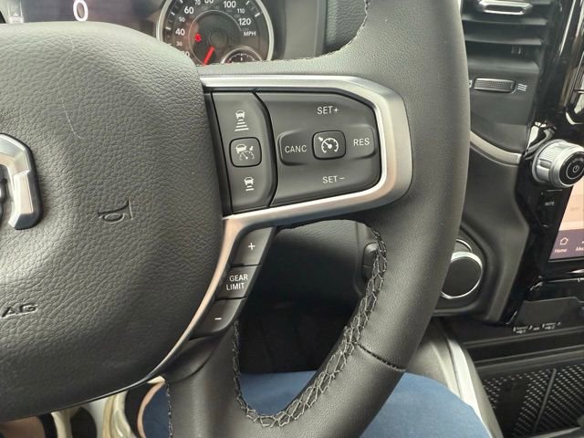 New 2026 RAM 1500 4x4 Crew Cab image 23