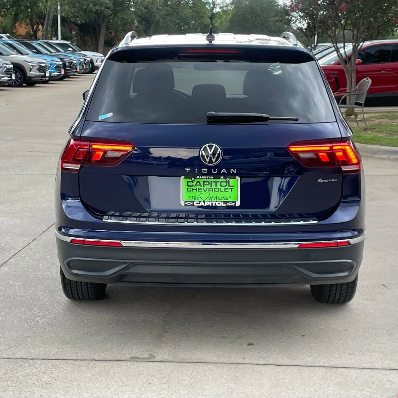 Used 2024 Volkswagen Tiguan Wolfsburg Edition AWD/4WD image 5