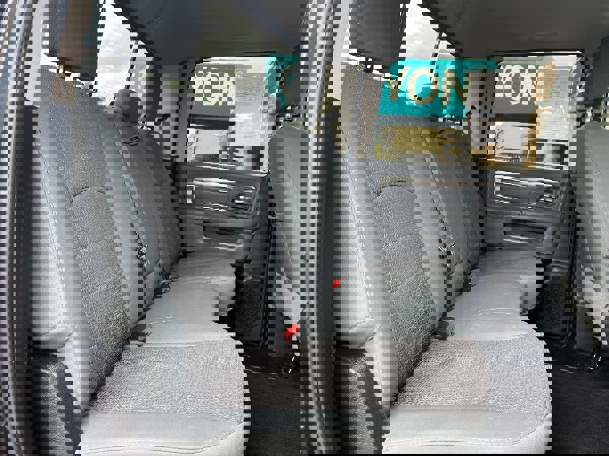 Used 2016 RAM 2500 Power Wagon w/ Luxury Group image 36