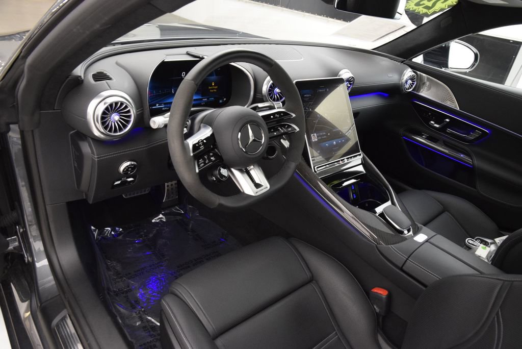 Used 2025 Mercedes-Benz AMG GT 43 image 19