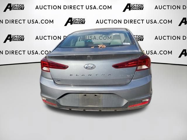 Used 2019 Hyundai Elantra SE image 5