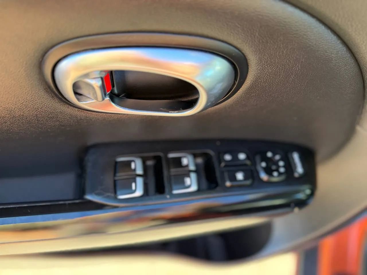 Used 2018 Kia Soul ! w/ Tech Package FWD image 37