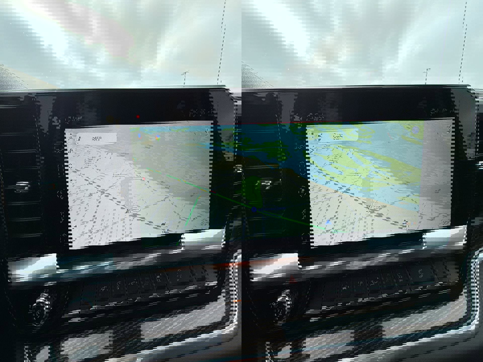 New 2026 GMC Sierra 1500 SLE image 14