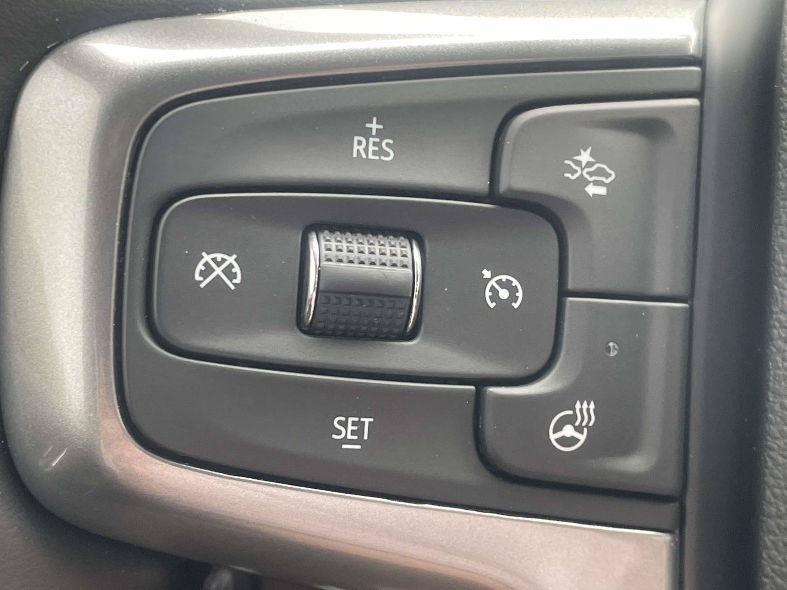 Used 2024 Chevrolet Silverado 1500 LT Trail Boss w/ Convenience Package II AWD/4WD image 22