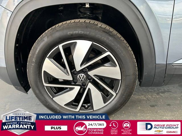 Used 2025 Volkswagen Atlas SE AWD/4WD image 9