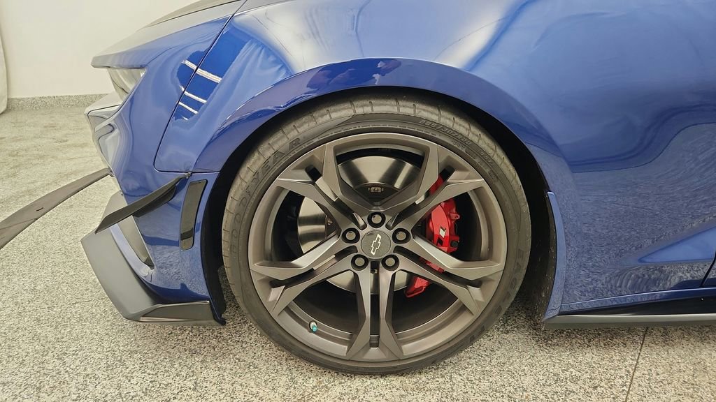 Used 2022 Chevrolet Camaro SS image 13