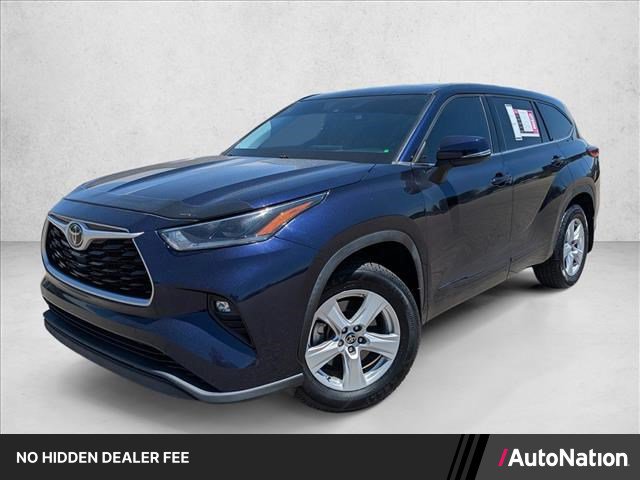 Used 2021 Toyota Highlander LE