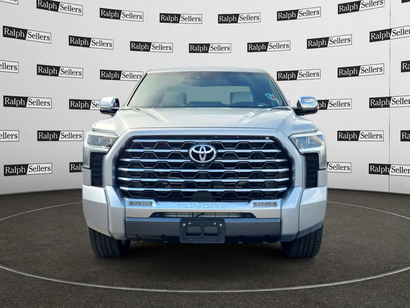 Used 2022 Toyota Tundra Capstone AWD/4WD image 8
