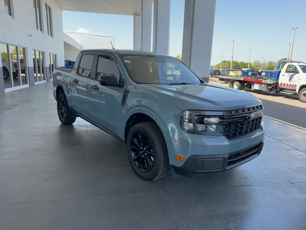Certified 2023 Ford Maverick XLT w/ Black Appearance Package image 4
