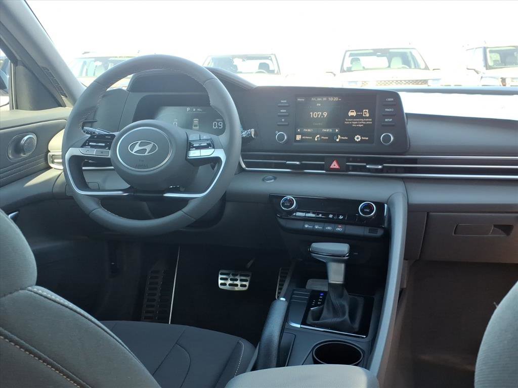 New 2026 Hyundai Elantra Sport FWD image 10