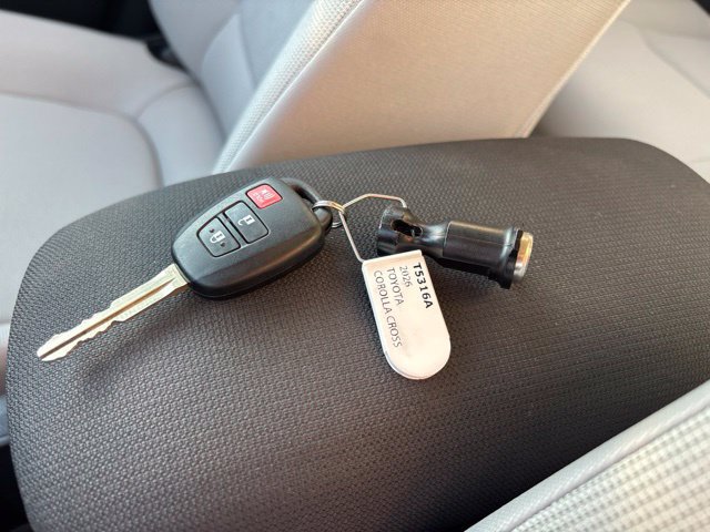 Used 2026 Toyota Corolla Cross L AWD/4WD image 26