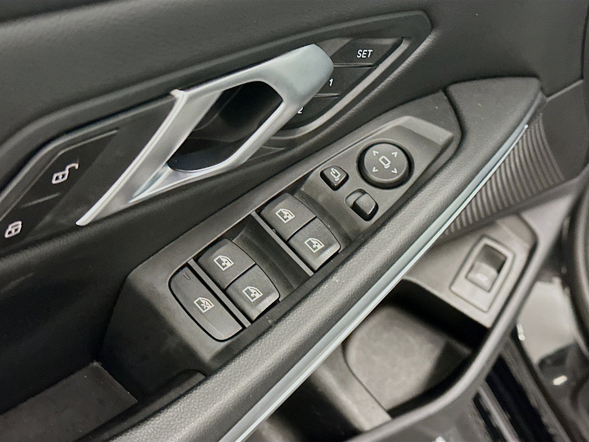 Used 2025 BMW 330i xDrive 330i xDrive image 15