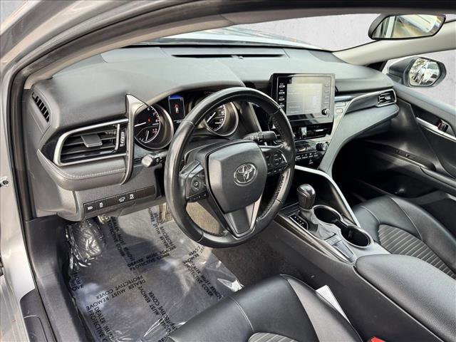 Used 2024 Toyota Camry SE FWD image 11