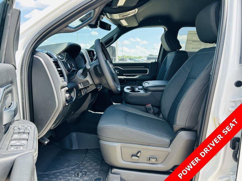 New 2025 RAM 2500 Big Horn image 3