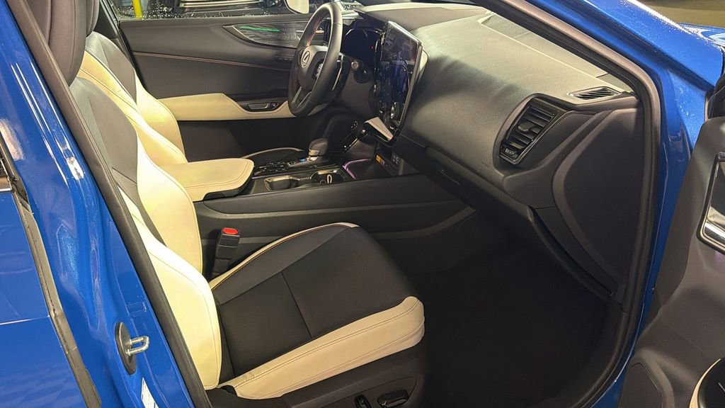 Used 2023 Lexus NX 350 AWD image 10
