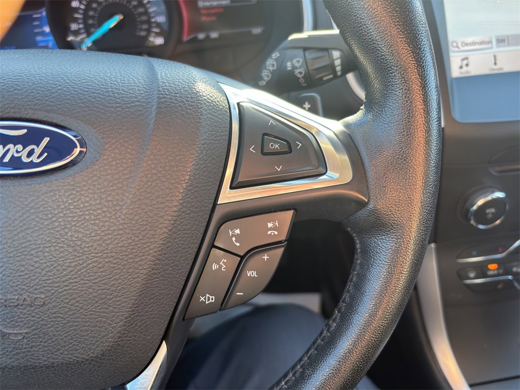 Certified 2017 Ford Edge SEL w/ Equipment Group 201A image 51