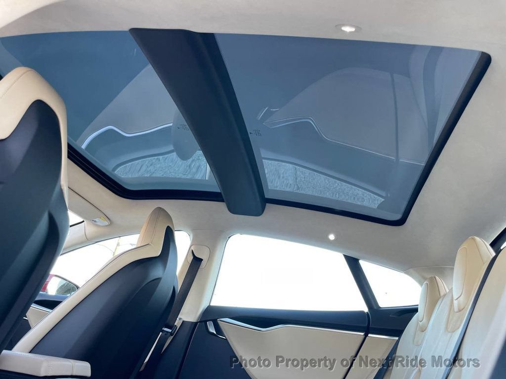 Used 2013 Tesla Model S Performance RWD image 16