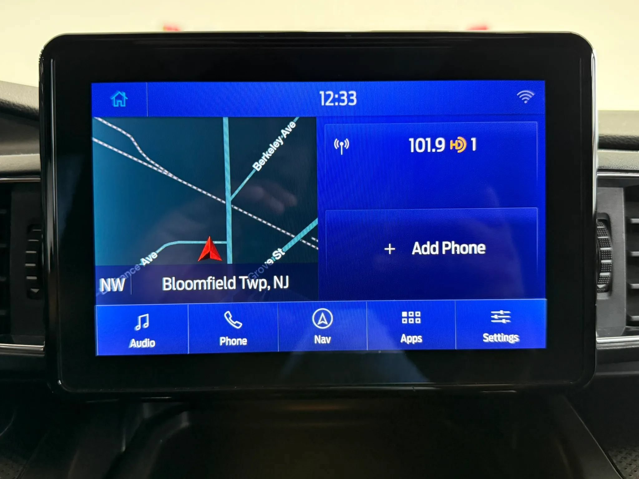 Used 2020 Ford Explorer ST AWD/4WD image 15