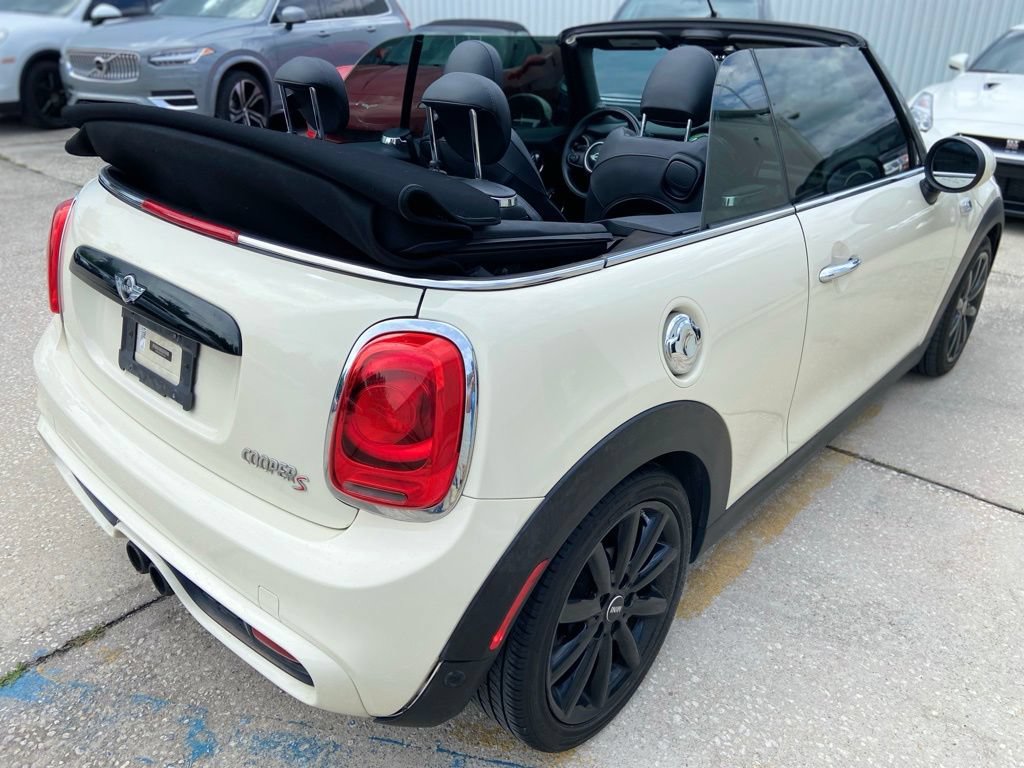 Used 2016 MINI Cooper S FWD image 17