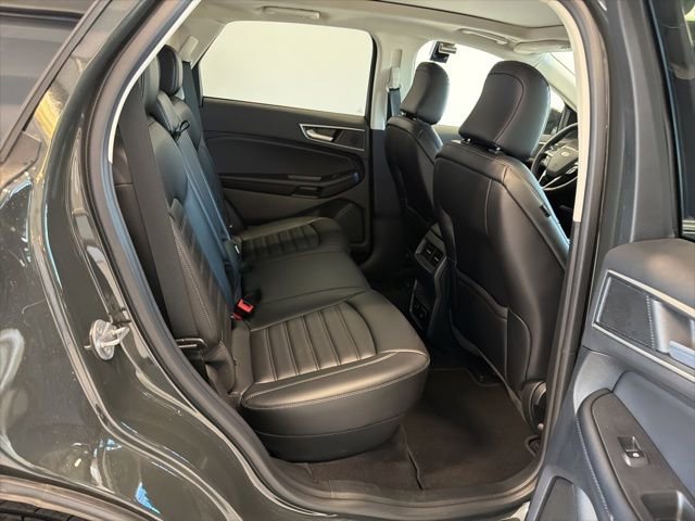 Used 2023 Ford Edge SEL w/ Convenience Package AWD/4WD image 37