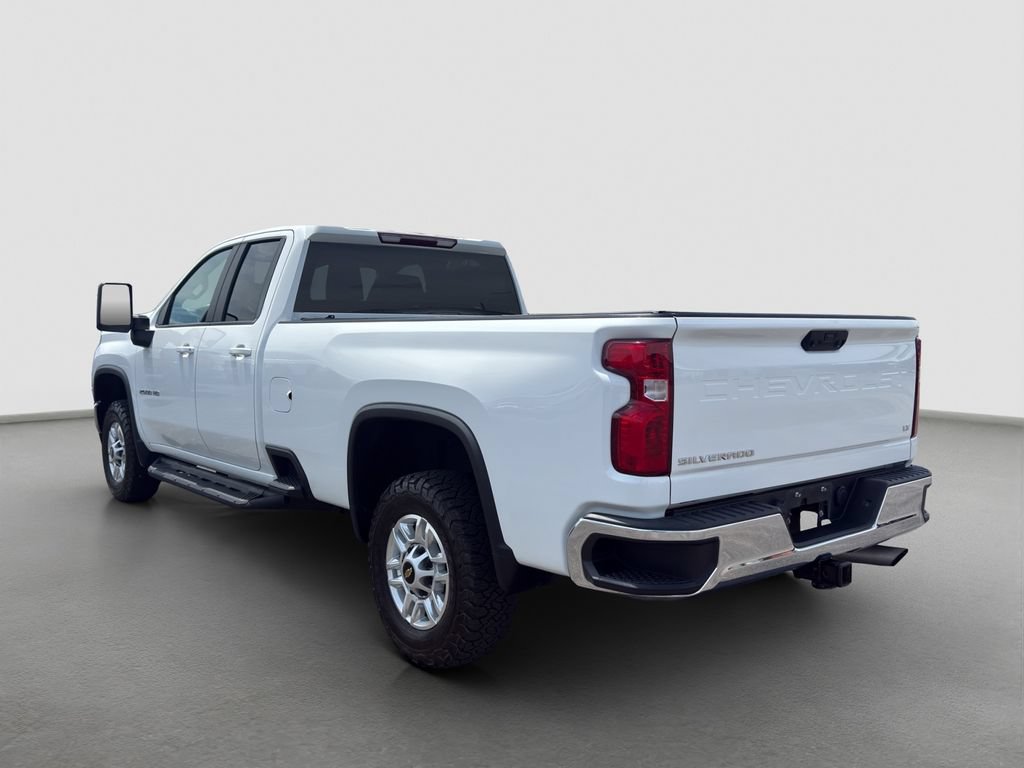 Used 2021 Chevrolet Silverado 2500 LT RWD image 4