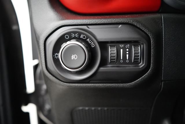 Used 2018 Jeep Wrangler Unlimited Rubicon w/ Dual Top Group image 22