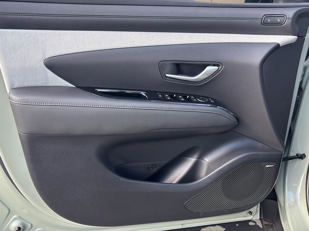 Certified 2026 Hyundai Santa Cruz Limited image 16